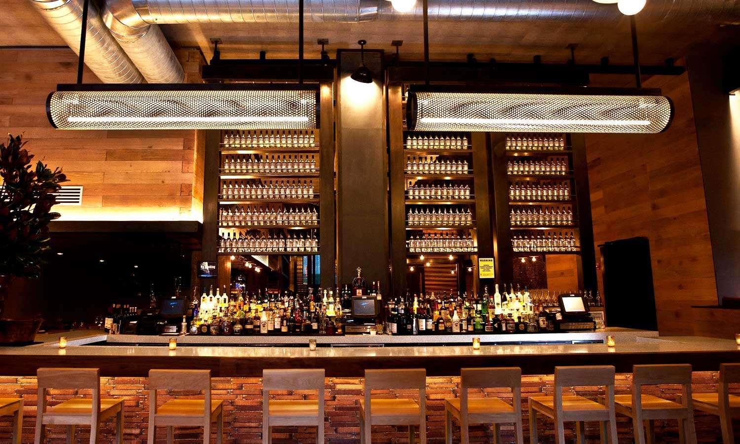 Royalton Park Avenue Nova York Exterior foto The bar at the restaurant