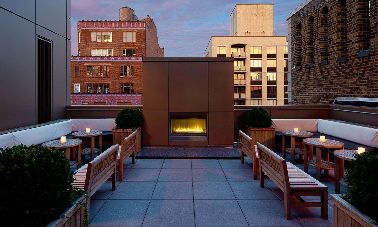 Royalton Park Avenue Nova York Exterior foto The Standard East Village
