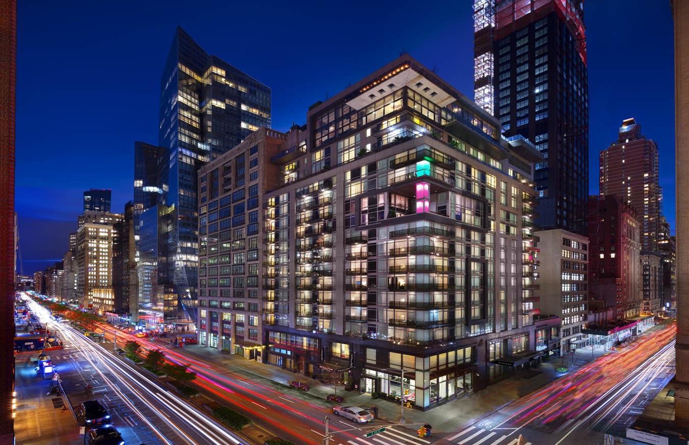 Royalton Park Avenue Nova York Exterior foto The Standard East Village